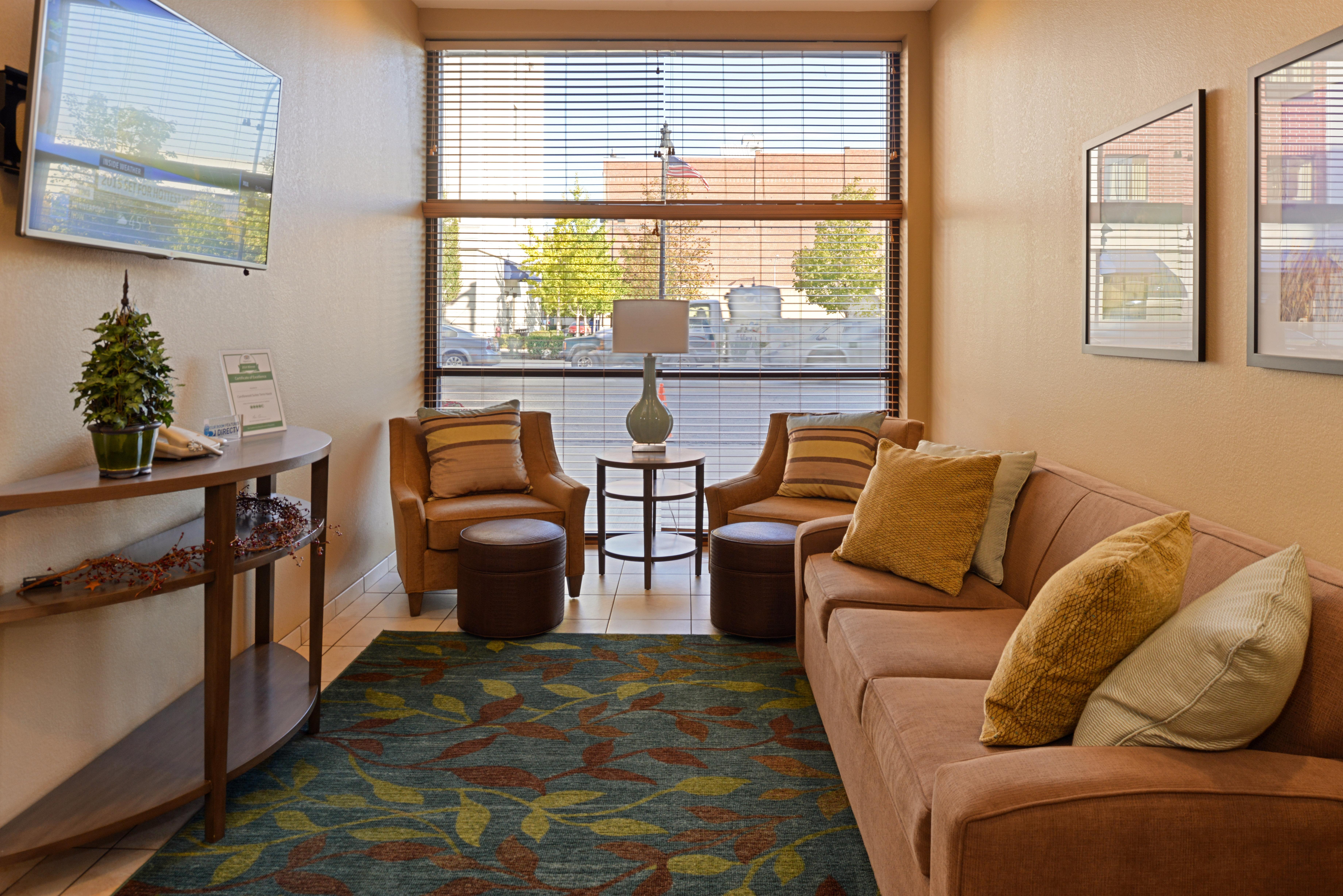 Candlewood Suites Terre Haute By Ihg Exterior photo