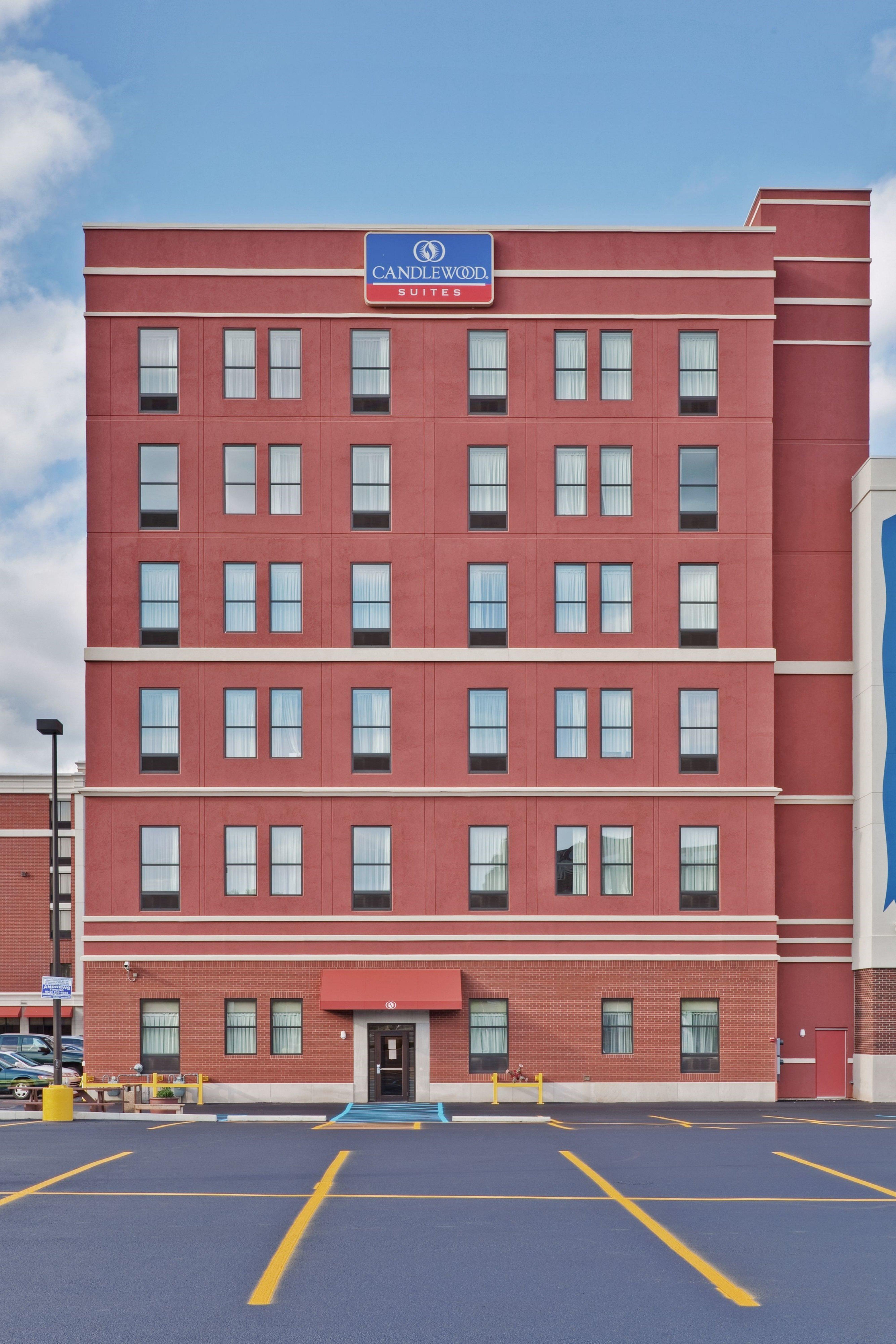 Candlewood Suites Terre Haute By Ihg Exterior photo