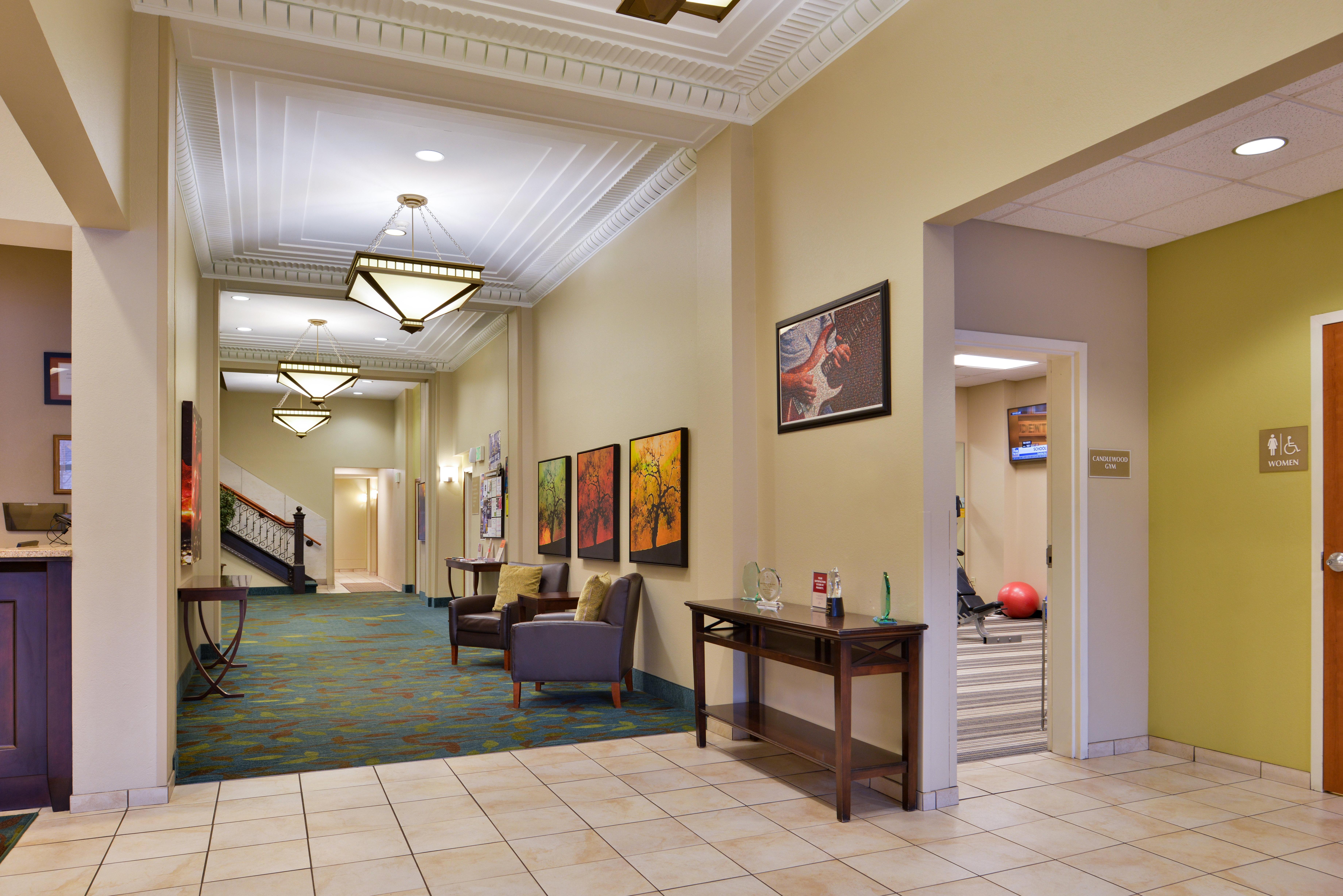 Candlewood Suites Terre Haute By Ihg Exterior photo
